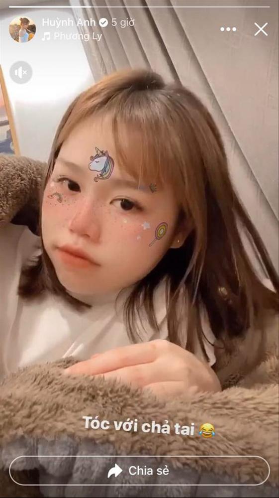 Bạn gái Quang Hải thay đổi diện mạo với tóc ngắn dễ thương-2