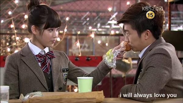 Vai diễn đầu tiên của IU: Một bước lên tiên nhưng đính kèm là scandal chấn động-6