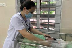 Thai nhi 1,6kg bị phá bỏ ở tuần thai 31 sống lại kỳ diệu