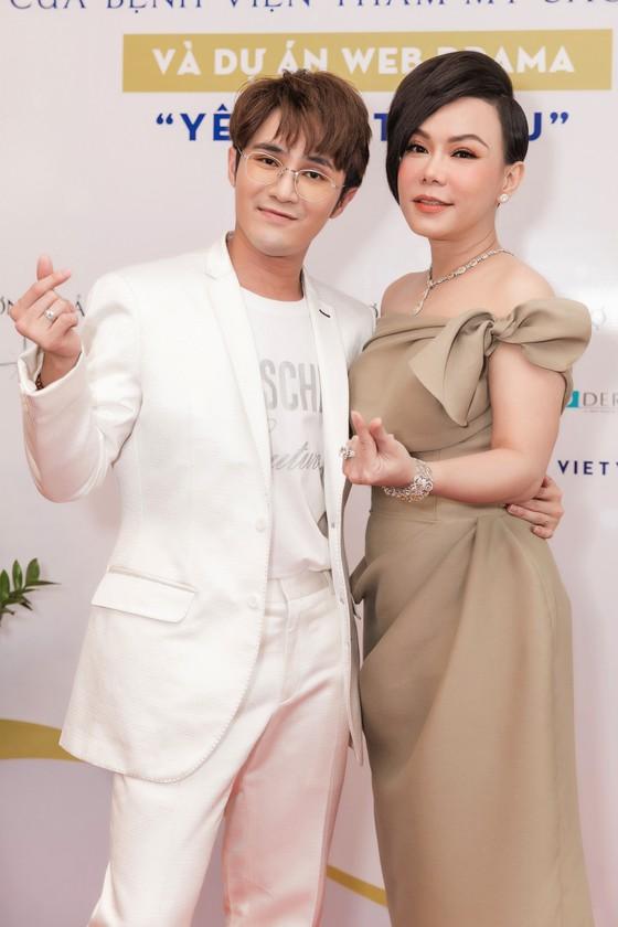 Việt Hương được mời đóng phim nhiều nhờ ít phẫu thuật, không làm răng sứ-4