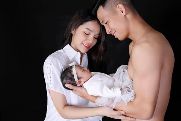 Vợ Bùi Tiến Dũng khoe doanh thu bán nửa ngày, ăn cả tháng sau tuyên bố single mom-6