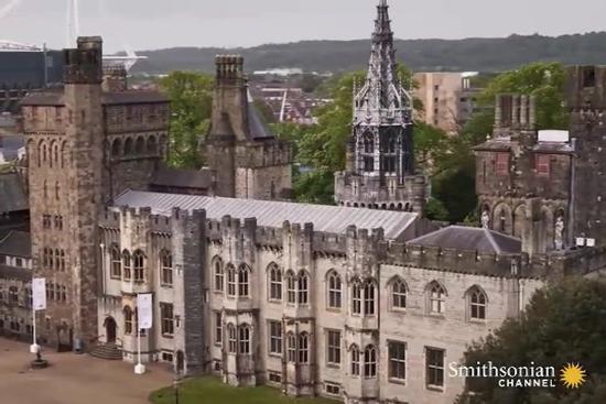 Lâu đài 1.000 năm tuổi biểu tượng xứ Wales