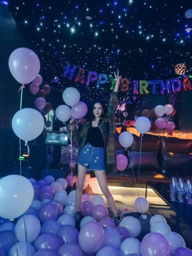 Dương Mịch tổ chức sinh nhật kín, cả dàn mỹ nam tham dự nhưng vắng bóng Ngụy Đại Huân-1