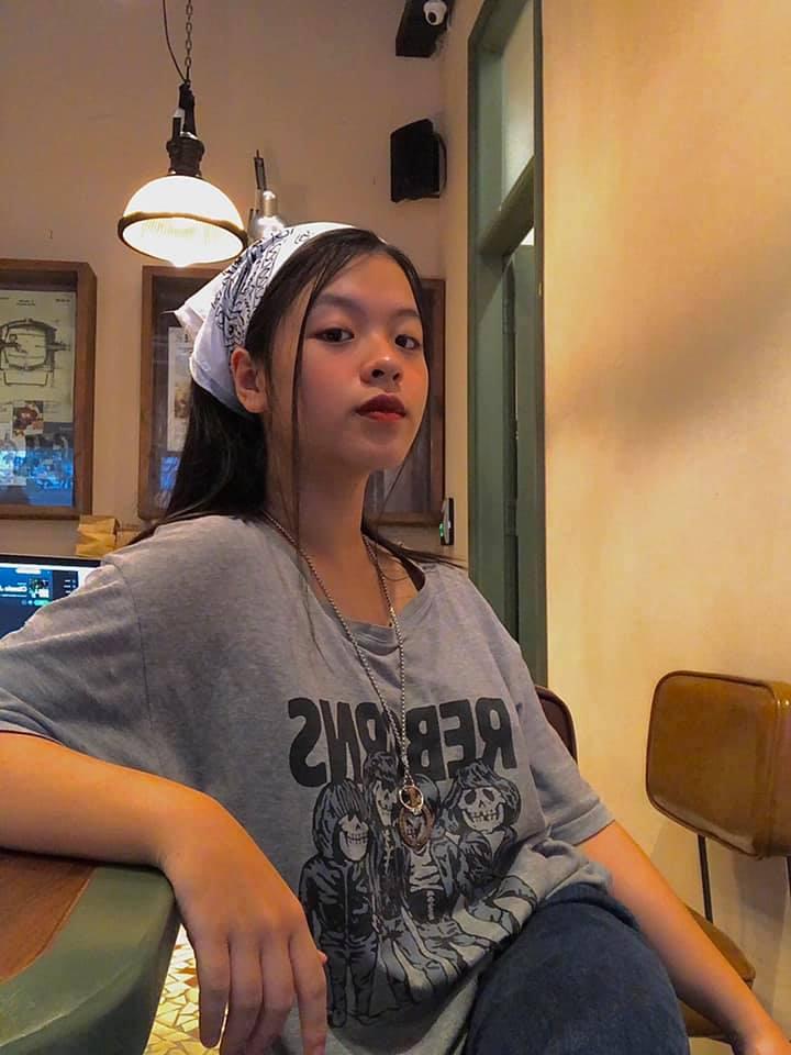 Con gái út NSƯT Chiều Xuân gây chú ý khi khoe ảnh lột xác gợi cảm ở tuổi 16-6