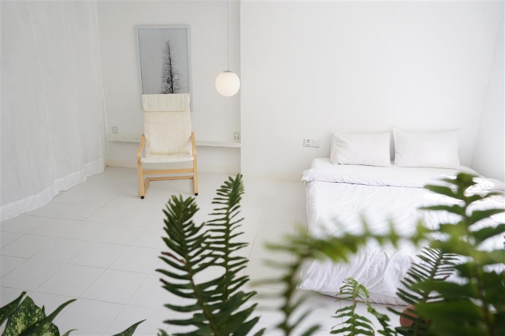 Chàng trai đa tài tự tay cải tạo căn hộ cho thuê thành không gian sống ấn tượng, ai cũng mê-1