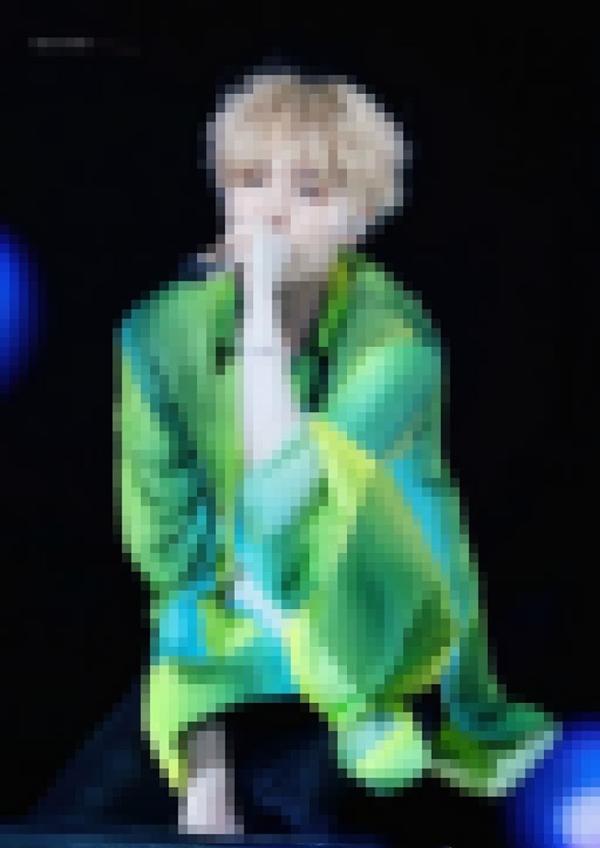 Ảnh BTS mờ toét mắt mà ARMY đọc tên idols chuẩn không trượt phát nào-17