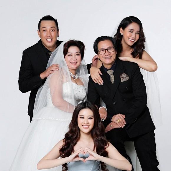 Chị dâu Khánh Vân gây bất ngờ với nhan sắc ngang ngửa hoa hậu-7