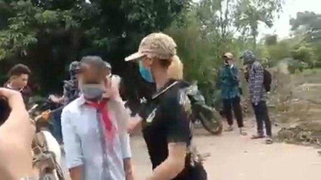 Nữ sinh lớp 7 ở Thanh Hóa bị Thảo đại bàng chặn đánh trên đường đi học về-2
