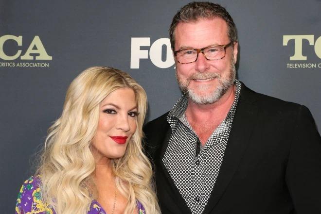 Những lần người nổi tiếng lỡ tay tự đăng ảnh khỏa thân-5