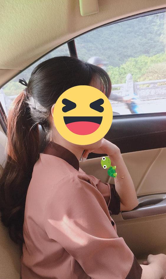 Bị chỉnh cách ăn mặc, cô gái diện luôn cây đồ khó hiểu đến thăm bệnh bố bạn trai-2