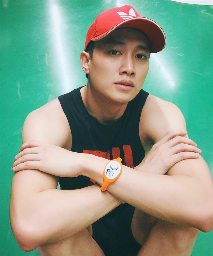 Quốc Trường: Tôi tập gym 5 buổi/tuần để có cơ bụng 6 múi-2