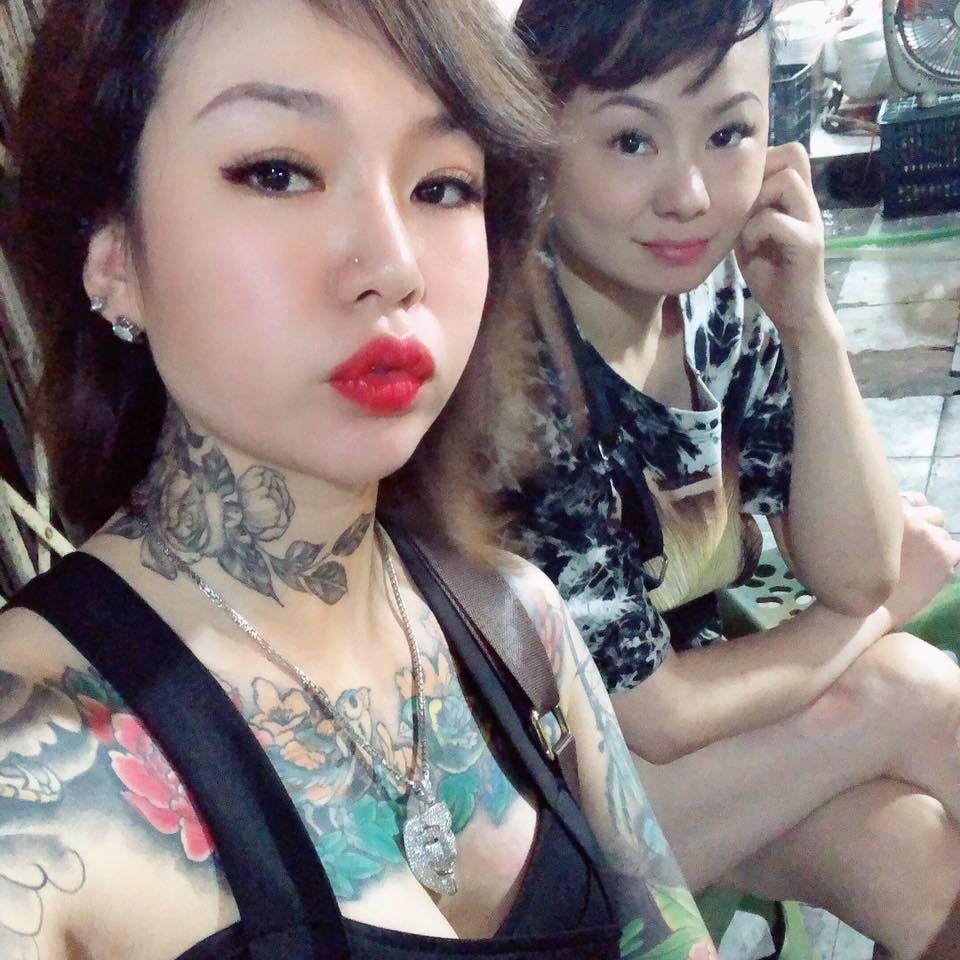 Nữ hiệp xăm trổ vụ đánh ghen ở Lý Nam Đế bị Tuesday dọa rồi phải quỳ xin lỗi-5