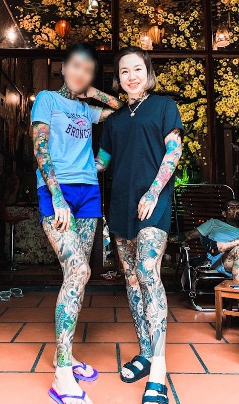 Bà mẹ 3 con hỗ trợ đánh ghen phố Lý Nam Đế: Mặc váy bị giảm năng suất ra đòn. Tiếc-6