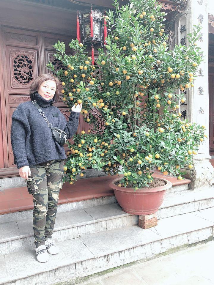 Bà mẹ 3 con hỗ trợ đánh ghen phố Lý Nam Đế: Mặc váy bị giảm năng suất ra đòn. Tiếc-11