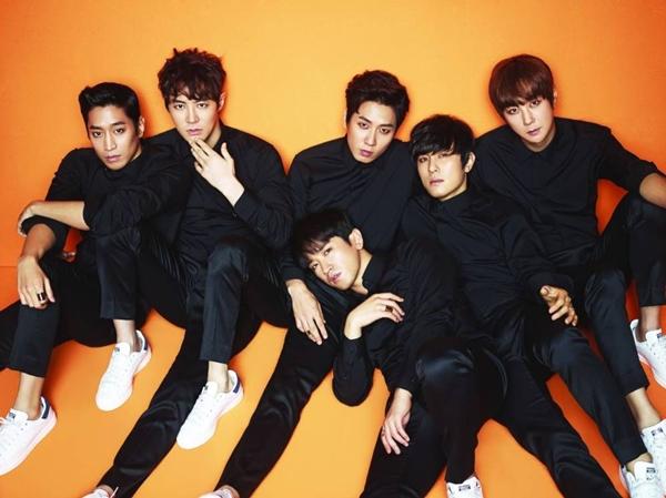 4 nhóm nhạc xuyên không bền vững bậc nhất làng giải trí K-Pop-5
