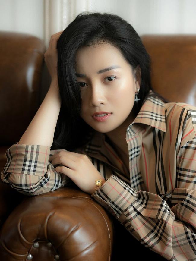 MC Quỳnh Chi lần đầu lên tiếng về nghi vấn tình cảm với Thùy Dung, tuyên bố yêu thuận theo tự nhiên-2