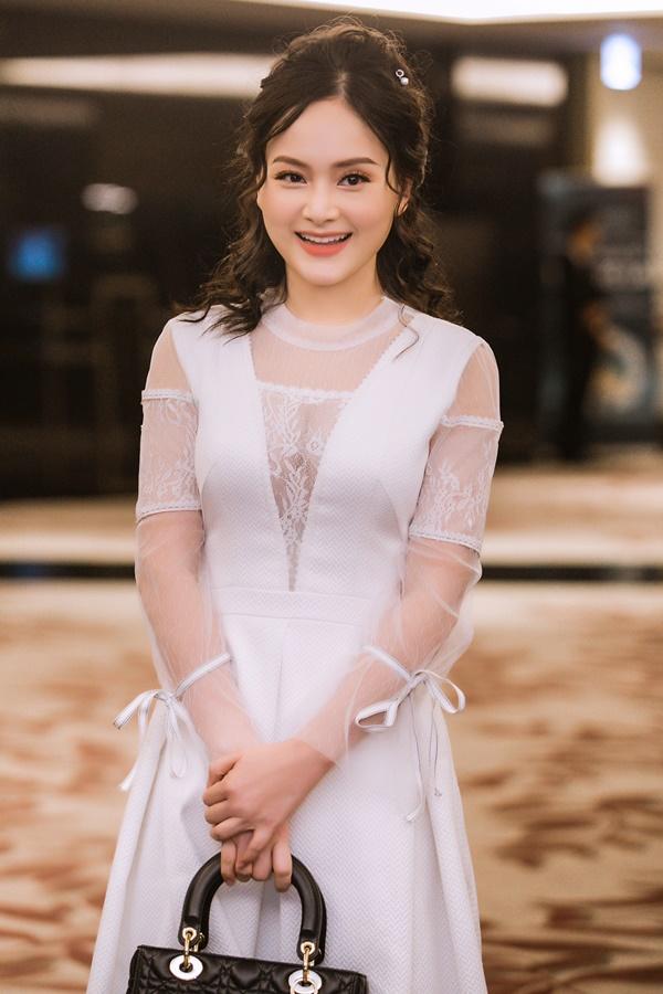 Lan Phương đã tham gia nhiều phim truyền hình, nhưng vai diễn giúp cô ghi dấu ấn đậm nhất trong lòng khán giả là Diệu trong "Cả một đời ân oán". "Người đàn bà điên" đã giúp Lan Phương vượt mặt cả dàn diễn viên đất Bắc như Hồng Diễm, Lương Thanh,... để xuất sắc giành lấy giải thưởng Diễn viên nữ ấn tượng tại VTV Awards 2018