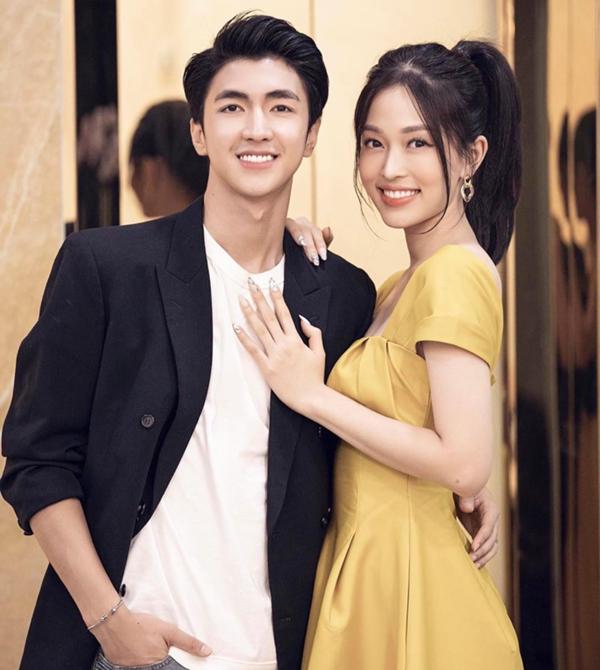 Hé lộ chuyện tình ái của top 3 Hoa hậu Việt Nam đương nhiệm-6