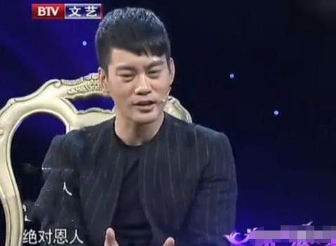 Bản sao Lý Tiểu Long: Nổi tiếng nhờ Châu Tinh Trì, hạnh phúc bên con gái trùm xã hội đen-8