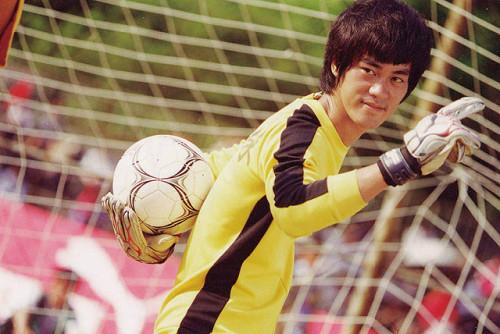 Bản sao Lý Tiểu Long: Nổi tiếng nhờ Châu Tinh Trì, hạnh phúc bên con gái trùm xã hội đen-2