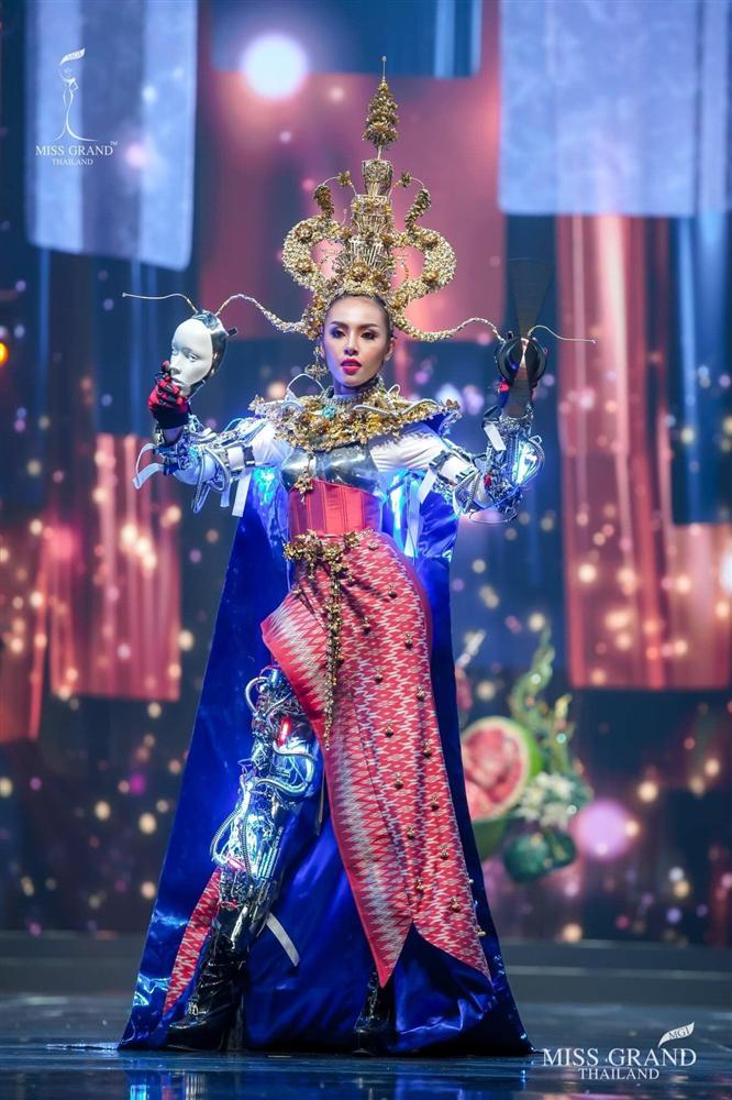 Ngả mũ loạt quốc phục Miss Grand Thailand, cách fan Việt đặt tên mới hại não-9
