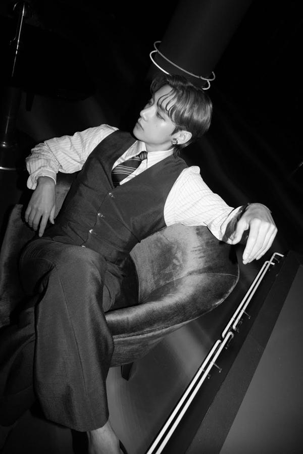 Sốt ruột hơn cả fan, V BTS liên tiếp spoil mixtape sắp phát hành-4