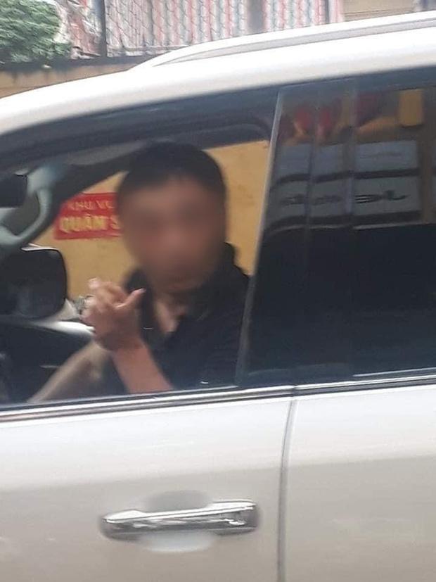 Đại gia lái Lexus 570 bóp cổ vợ giải cứu Tuesday trên phố Lý Nam Đế là ai?-1