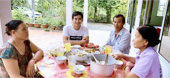 Hàng hiếm như Thanh Bình: Ly hôn vẫn hết lòng tận tụy với gia đình Ngọc Lan-2