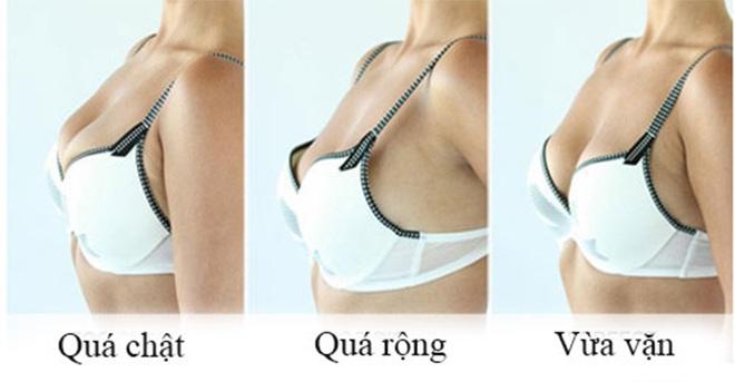 Khéo mặc như Mai Ngọc cũng để viền nội y lấp ló, chị em diện áo mỏng manh phải cẩn thận!-8