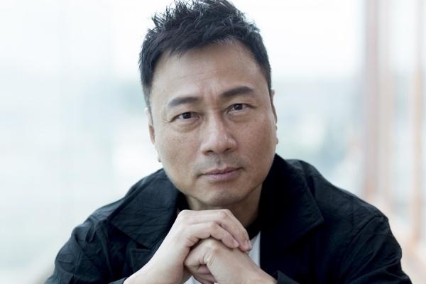 Tài tử Thần Điêu Đại Hiệp: Hát quán bar, không ai nhận ra-9