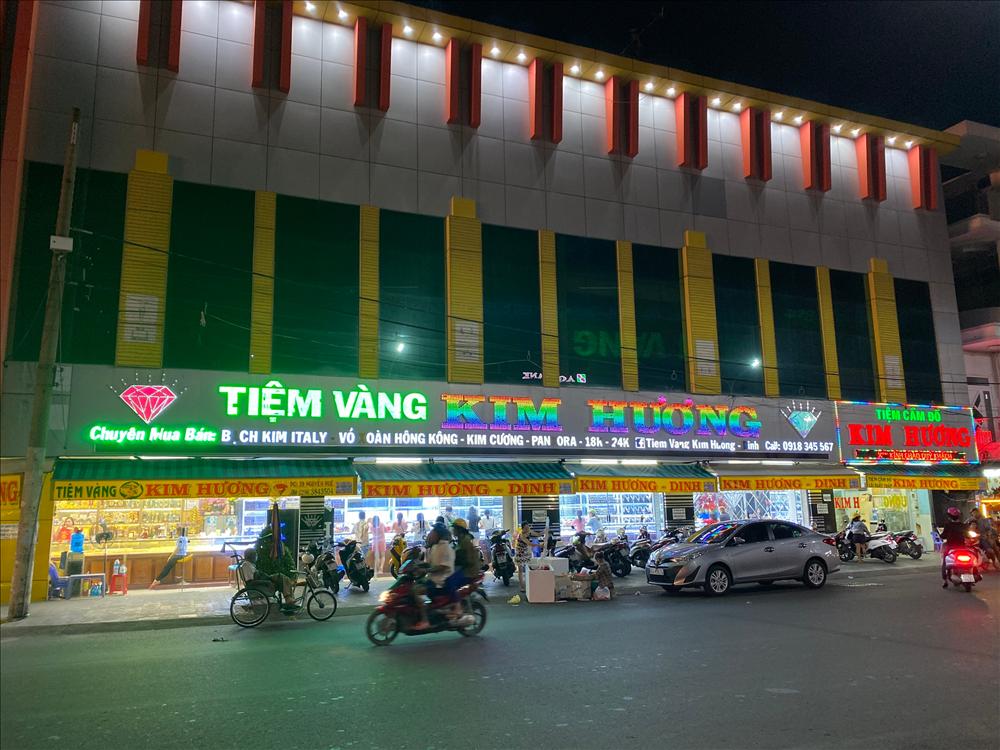 Tiệm vàng Kim Hương Dinh - địa chỉ chọn trang sức ở An Giang-4