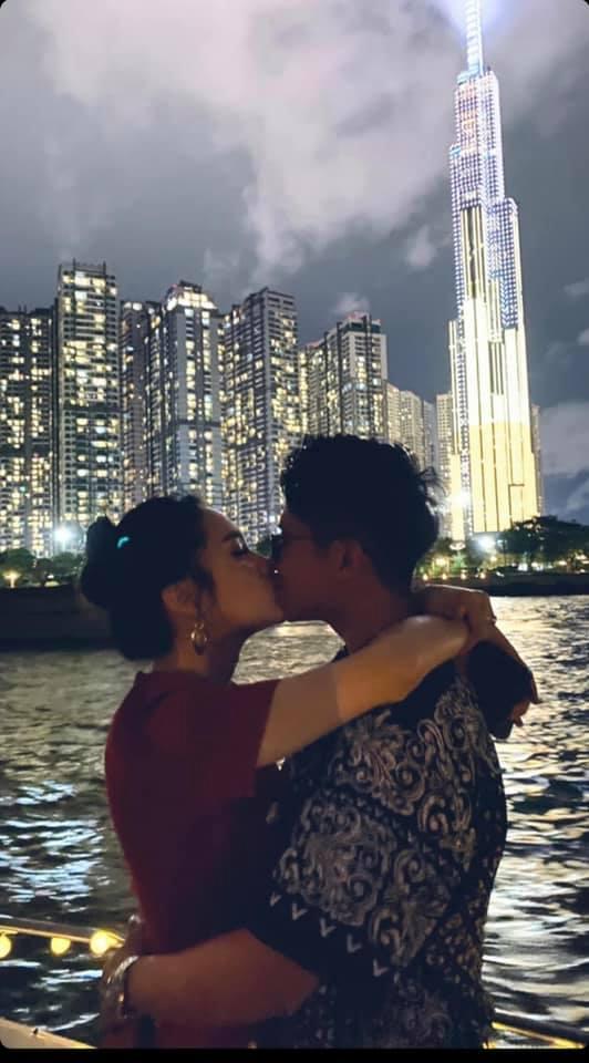 Hương Giang công khai đăng ảnh hôn môi Matt Liu không rời-3