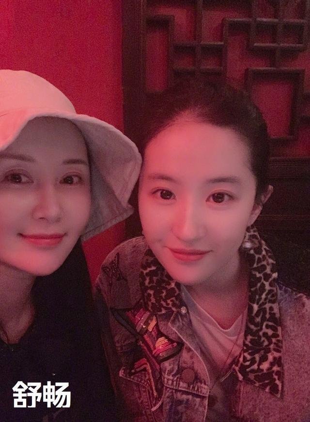 Dàn sao Bảo Liên Đăng sau 15 năm: người hạnh phúc viên mãn, kẻ nhan sắc biến dạng-9