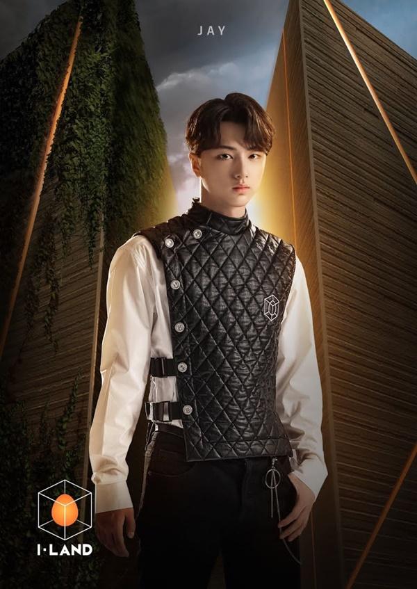 I-LAND đình đám là thế mà vừa kết thúc đã bị đòi tẩy chay vì vừa xấu vừa vô lễ-2