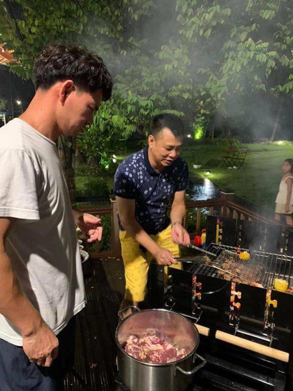 Toàn cảnh biệt phủ của danh hài Xuân Bắc ở Hà Nội khiến dân tình choáng ngợp-10