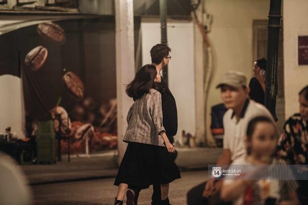 Tạ Hiện trở lại ngày Hà Nội trở lạnh: Người đông nghịt không có chỗ nhích chân-5