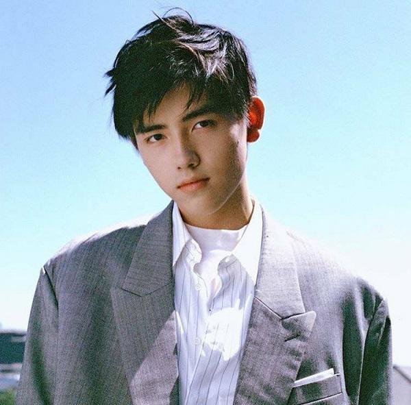 Mỹ nhân đẹp khuynh thành cãi mẹ lấy chồng xấu xí, 20 năm sau ai cũng ngỡ ngàng-6