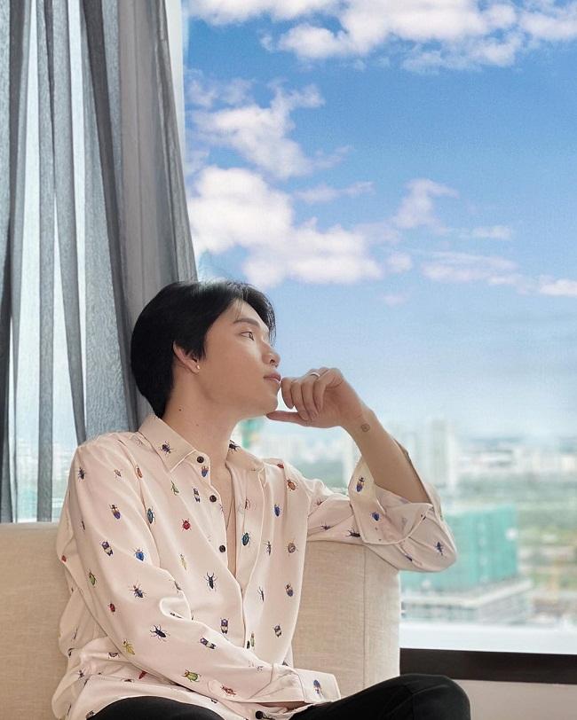 Quang Trung thẩn thơ: "Nghĩ gì đấy?".