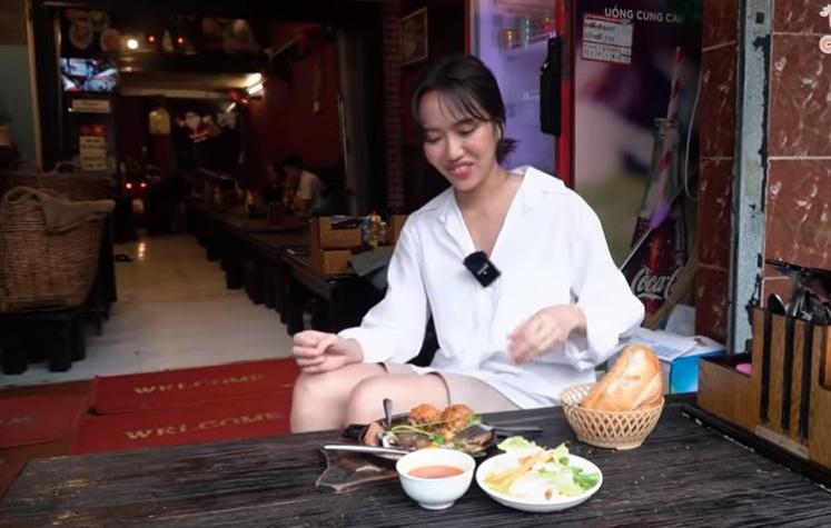 Diệu Nhi đội mưa đi thưởng thức 2 tiệm bánh mì trứ danh Sài Gòn-1