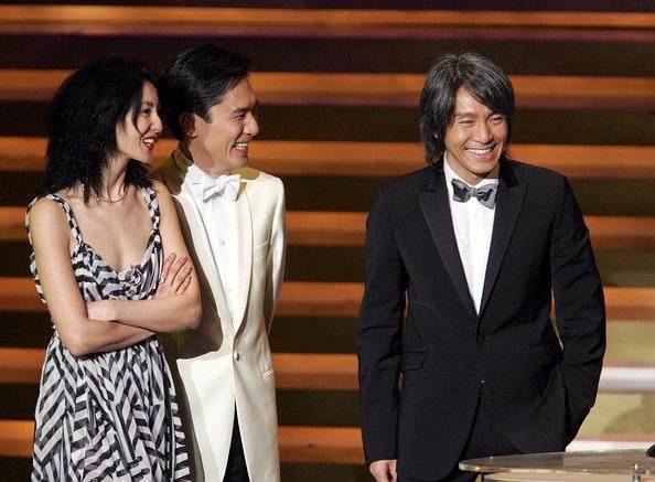 Vì sao Châu Tinh Trì mất 7 năm xin đóng vai phụ, vai xác chết?-4