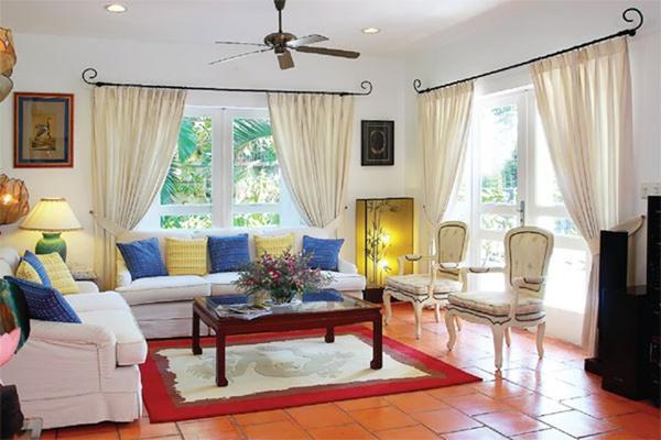 Những mỹ nhân Việt nức tiếng một thời giờ ở cơ ngơi khủng, mẹ chồng Hà Tăng cũng góp mặt-3