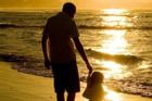10 bí quyết cho mối quan hệ giữa cha và con gái tốt đẹp