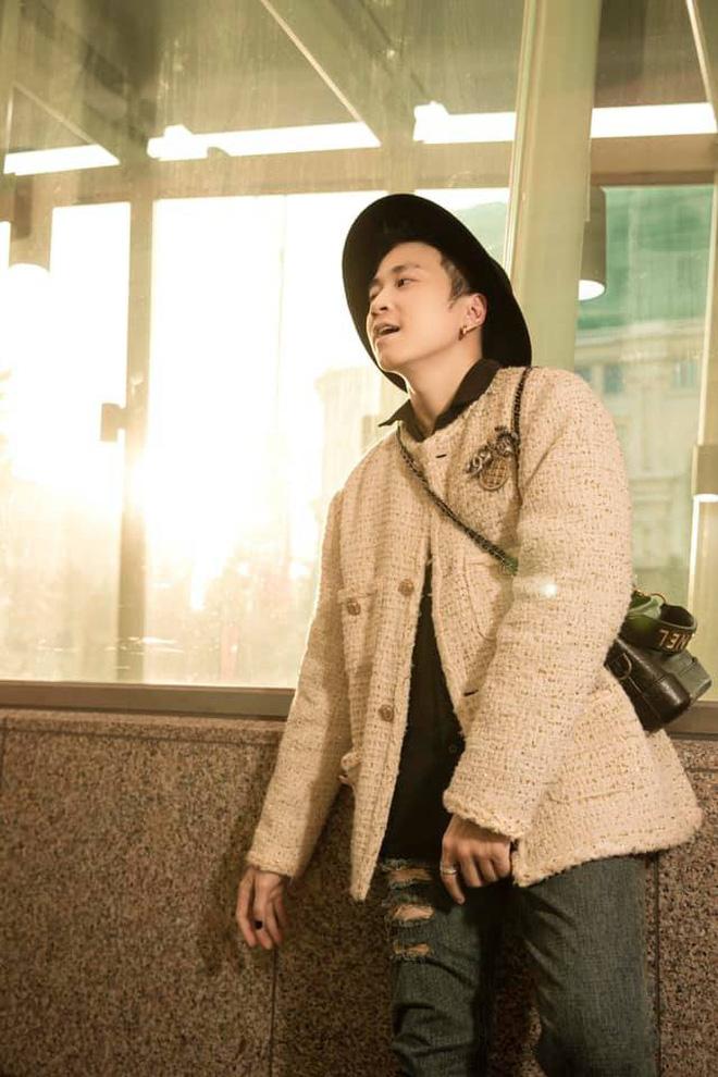 Karik lên đồ bảnh tỏn, sơn móng này nọ nhưng cư dân mạng lại đồng loạt gọi tên G-Dragon-1