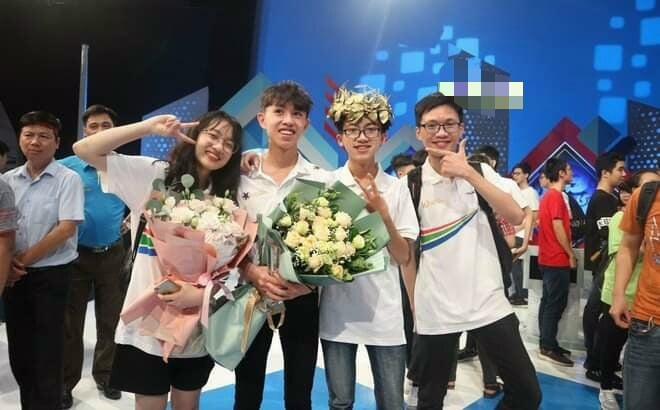 Xuất hiện vài giây trên sóng Olympia, nữ sinh khiến hội con trai ráo riết truy tìm-2