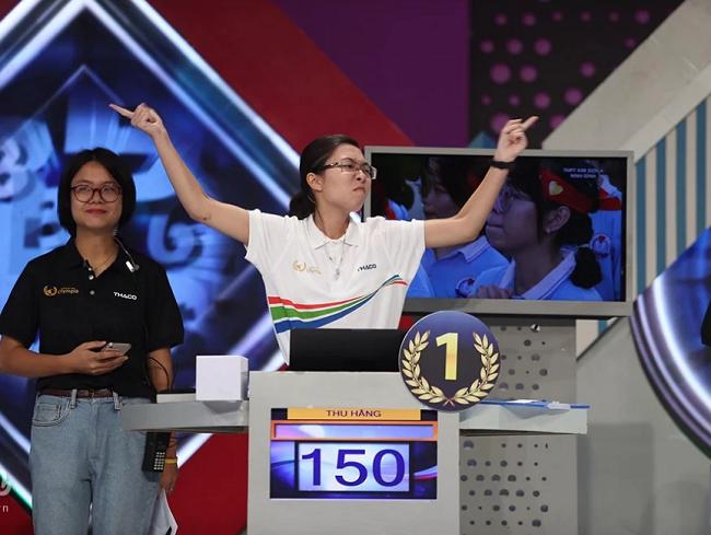 Quán quân Olympia bị chỉ trích thái độ, Tóc Tiên ra mặt bảo vệ đến cùng-6