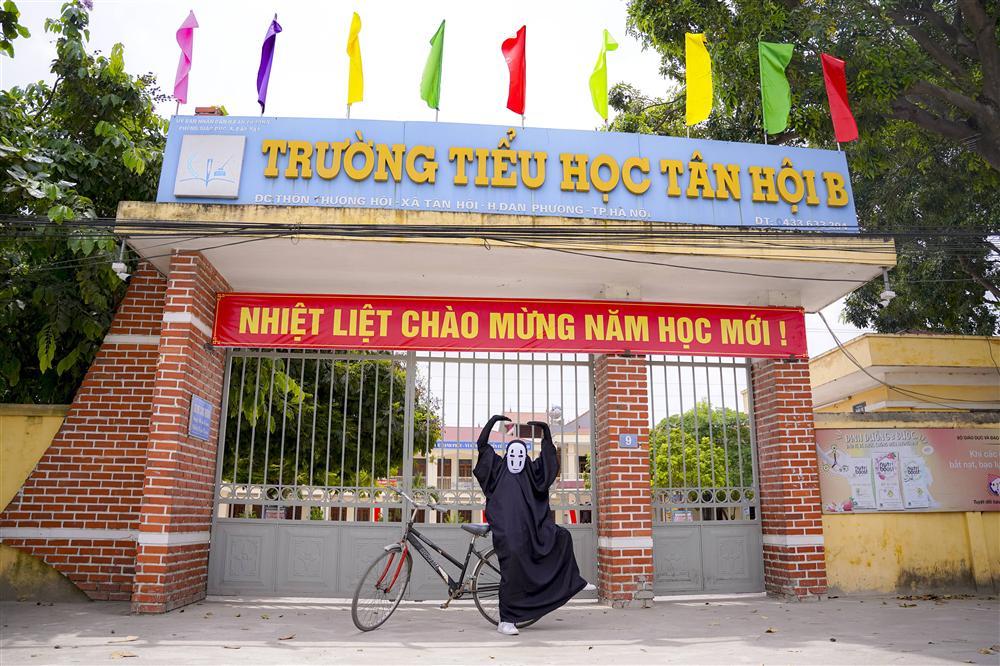 Vô Diện xuất hiện trên phố Hà Nội dịp Trung Thu-13