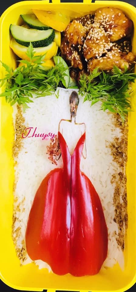 Vợ đảm trêu vui chồng bằng hộp cơm trưa minh họa mẫu chân dài, cưng thế này sao nỡ thèm phở-5