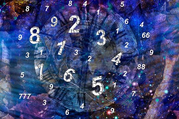 Những con giáp tránh đi lại xa trong vòng 2 tháng tới kẻo tiền mất tật mang-4