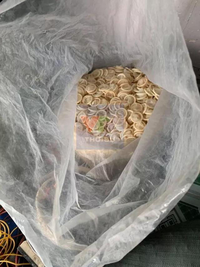KINH HOÀNG: Tái chế hơn 324.000 bao cao su đã qua sử dụng đem bán ở Bình Dương-3