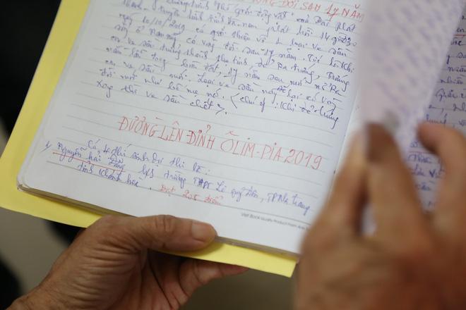 Người chế tác vòng nguyệt quế vàng 9999 cho Olympia 2020: Giá trị nhỏ nhưng là tấm lòng gia đình tôi-4